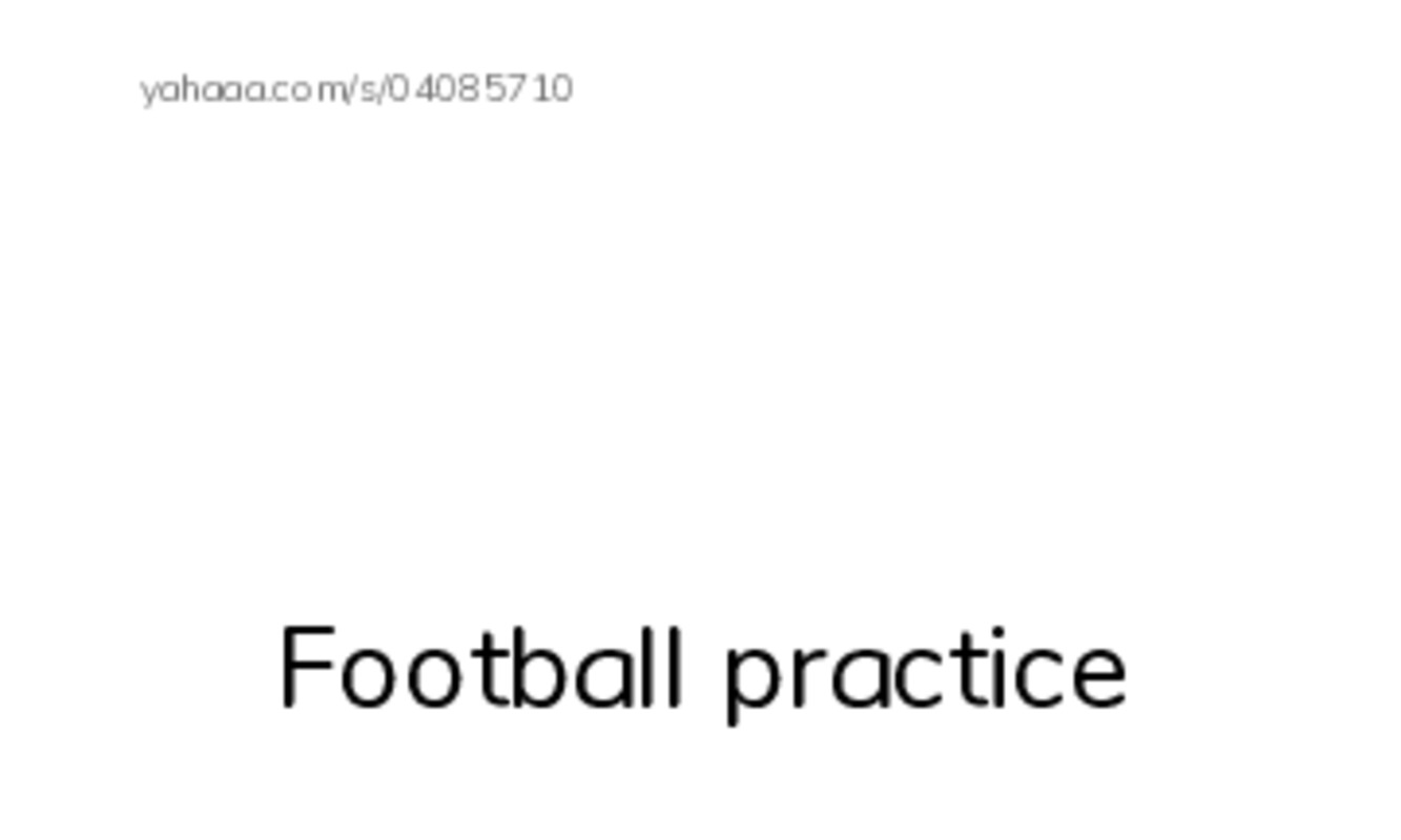 Index cards with pictures worksheet for Football practice, football, I like to play football and 4 more
